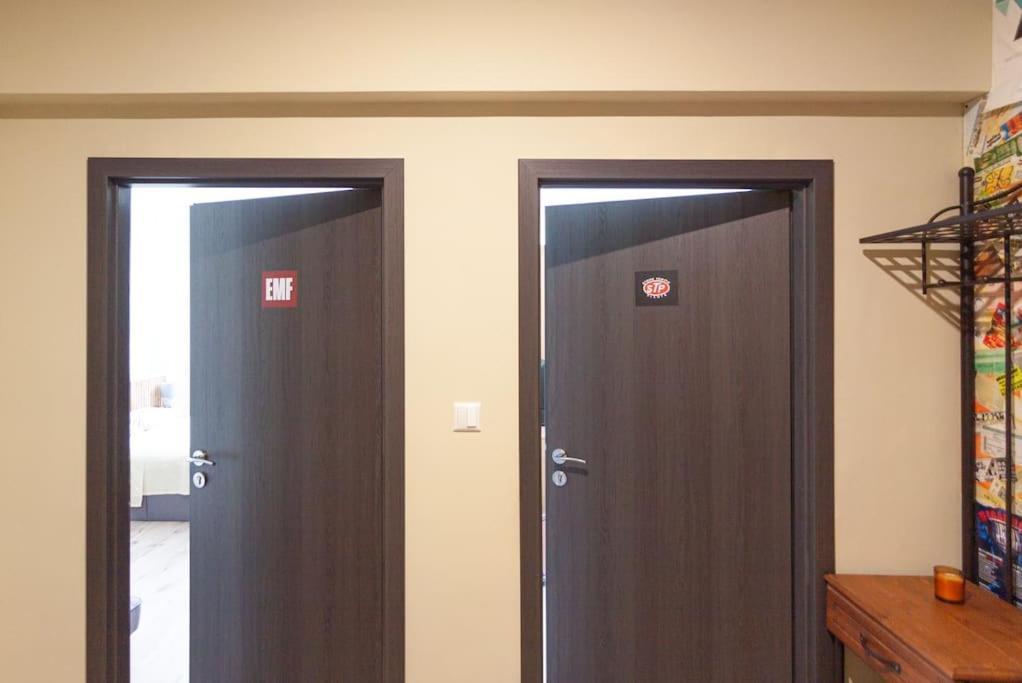 Vysoka Apartman Emf/Stp Братислава Экстерьер фото